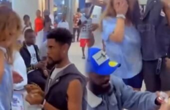 VÍDEO – Ancianas “SUGAR MOM” gringas viajan a Nigeria a casarse con jovencitos fornidos